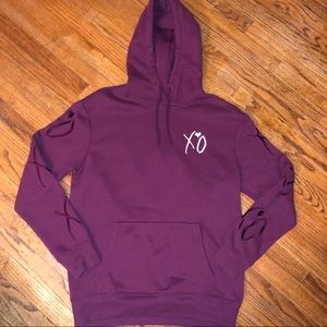 maroon xo hoodie